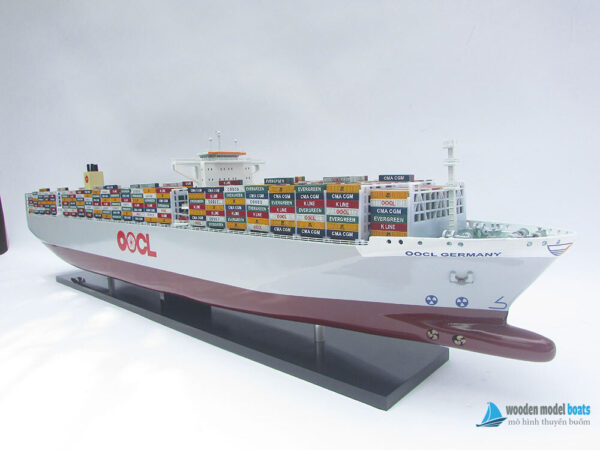 Commercial-Ship-Oocl-Germany-Lenght-100-(17) Mô Hình Thuyền Buồm