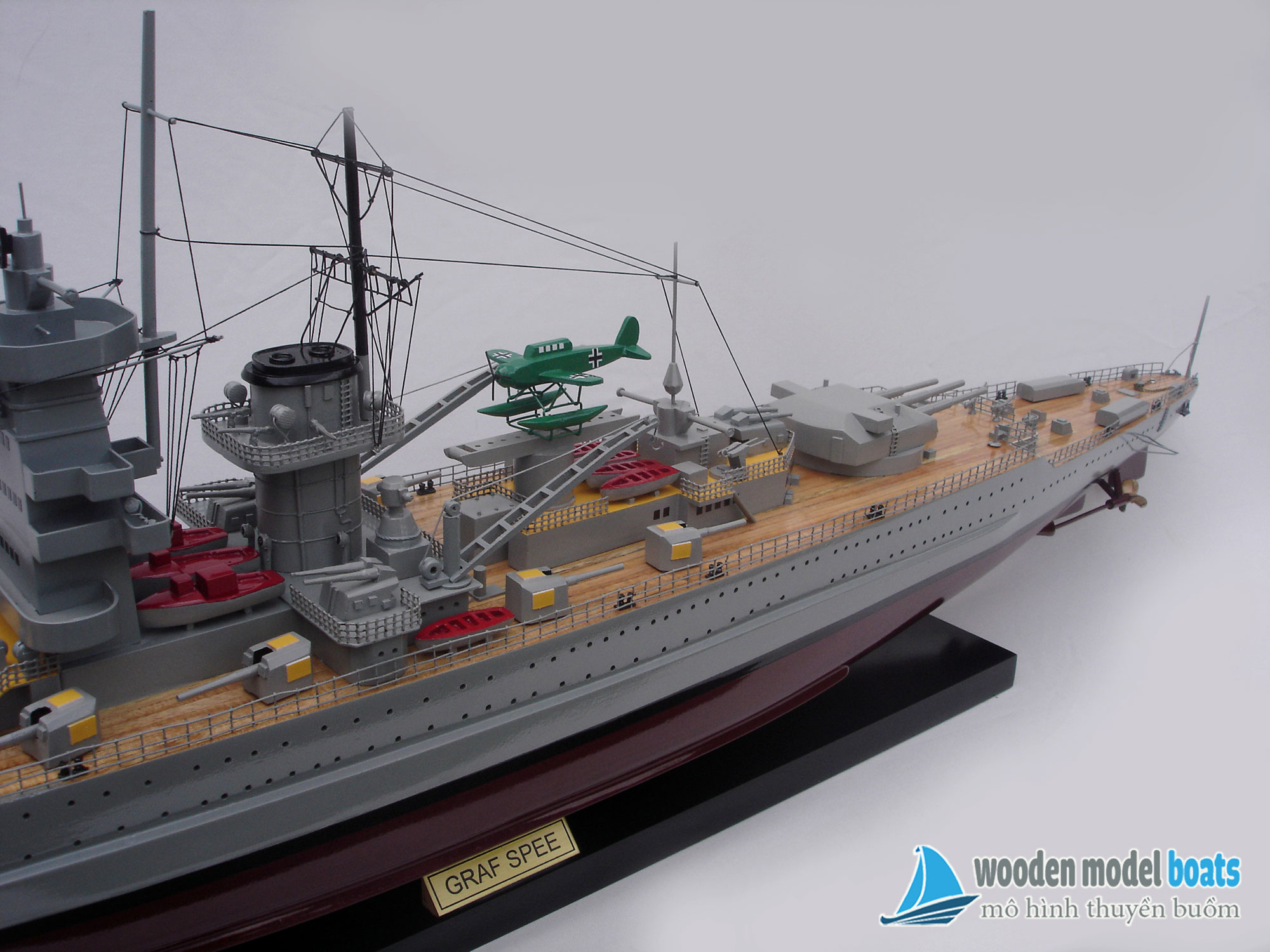 Mô Hình Thuyền Chiến Graf Spee