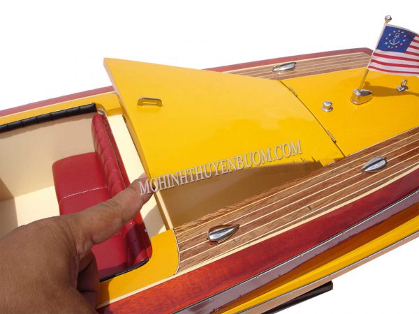 Thuyền Đua Chris Craft Riviera 1954
