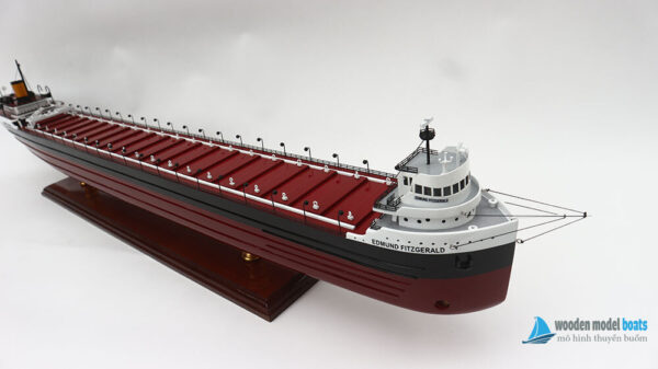 Commercial-Ship-Ss-Edmund-Fitzgerald-Model-(17) Mô Hình Thuyền Buồm