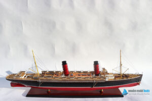 Ocean-liners-rms-campania-model--(10) Mô Hình Thuyền Buồm