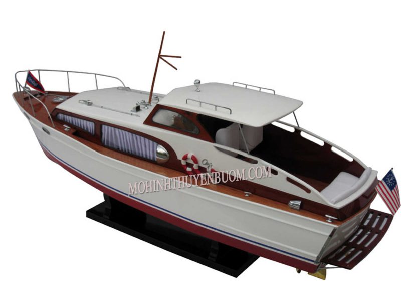 Thuyền Đua Chris Craft Cabin Cruiser 8 Thuyền Đua Chris Craft Cabin Cruiser
