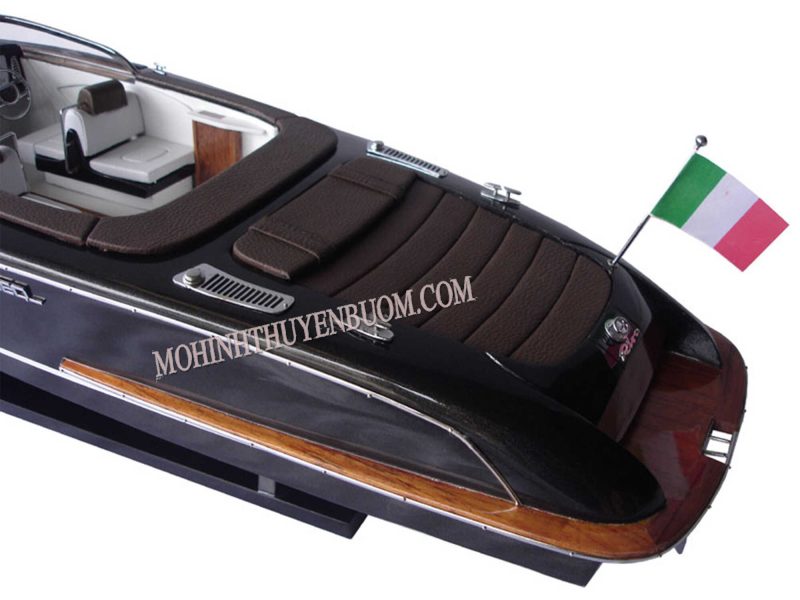 Thuyền Đua Riva Iseo 13 Thuyền Đua Riva Iseo