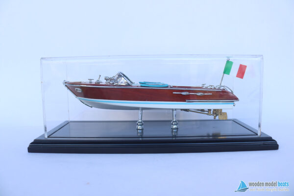 Mô Hình Thuyền Display Case For Special Riva Aquarama 25Cm