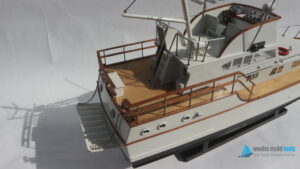 Koushin Maru Modern Yacht Model (1) Mô Hình Thuyền Buồm