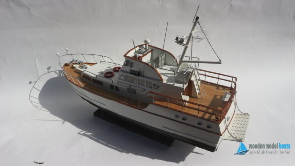 Koushin Maru Modern Yacht Model (6) Mô Hình Thuyền Buồm