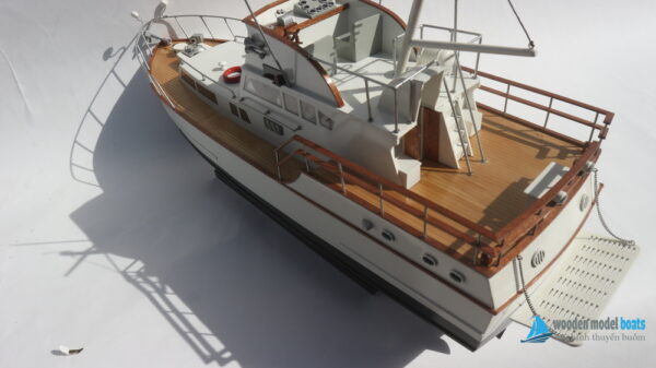 Koushin Maru Modern Yacht Model (8) Mô Hình Thuyền Buồm