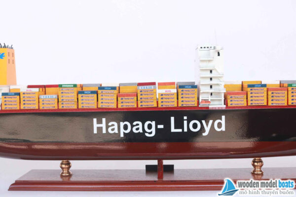 Mô Hình Thuyền Thương Mại Hapag Lloyd Colombo Express (2)