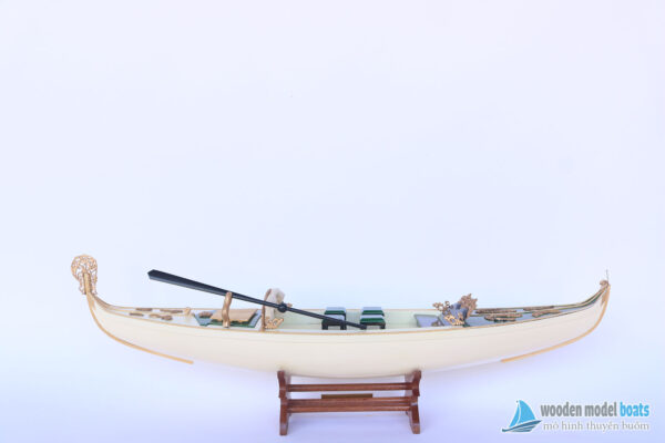 Mô Hình Thuyền Thống Gondola Sơn Kem