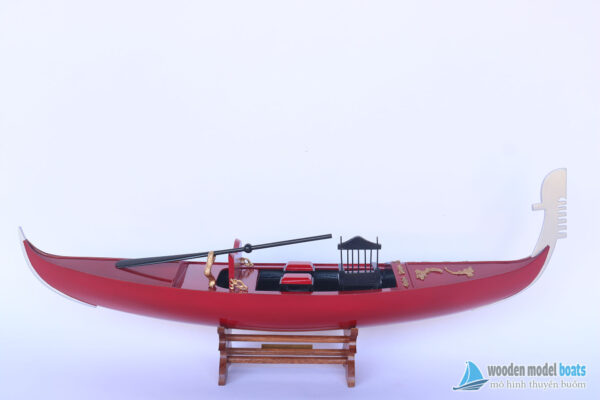 Mô Hình Thuyền Truyền Thống Gondola Sơn Đỏ